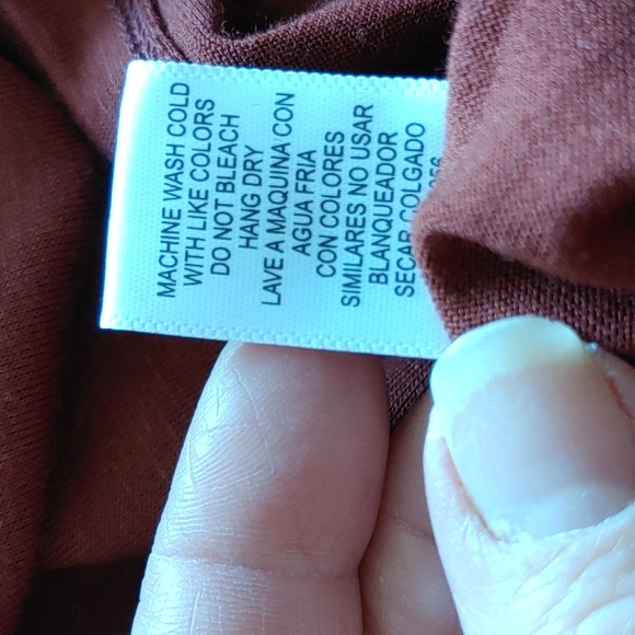 🇨🇦 Zenana Outfitters Women's Burgundy Dress - Picture 6 of 6